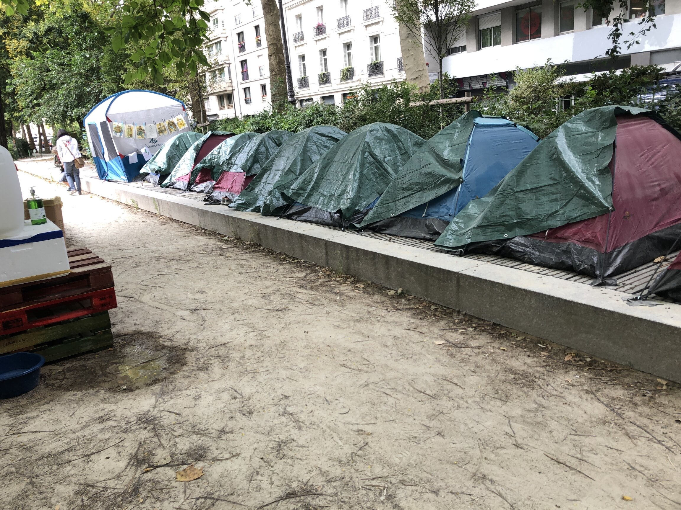 photo_4_camp_tents_1.jpg